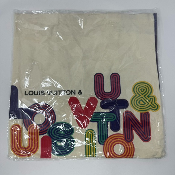 Louis V Eco Tote Designed For Shenzhen Expo and Museum in China - NWOT - Picture 4 of 5